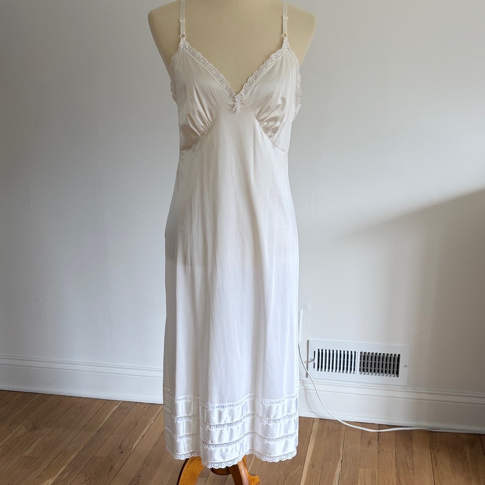 Vintage Adonna White Long Full Slip Size 36